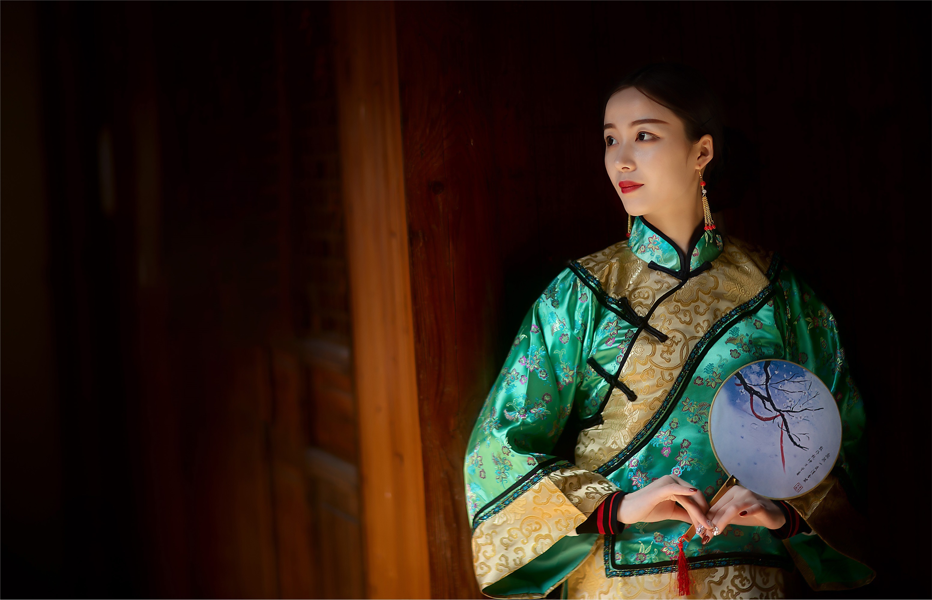 YITUYU艺图语 2021.08.14 往事如烟 小文